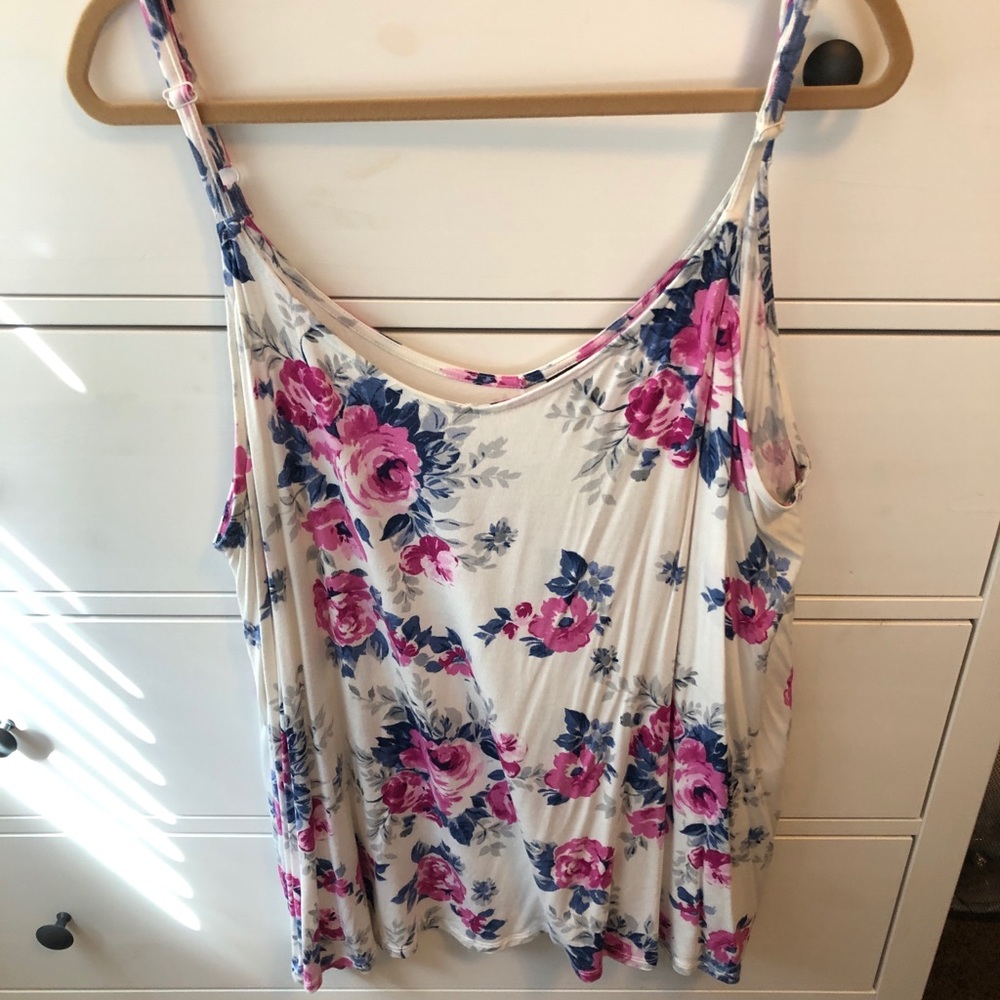 Torrid floral💙 tank size 3💕